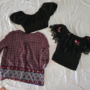 Mixed Brand Boho Top Bundle Women Size Medium Black Red Floral Smocked Blouse